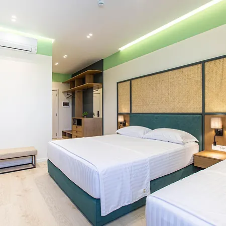 Santorini Luxury 6 - Access, Parking And Apartment Palasë